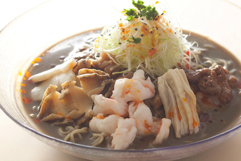ブラック冷やし担々麺