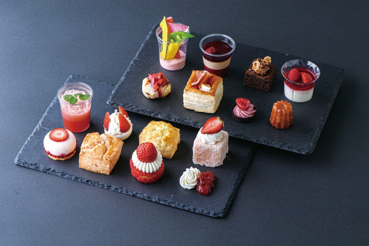 クリームをあしらった
苺のルリジューズを味わって